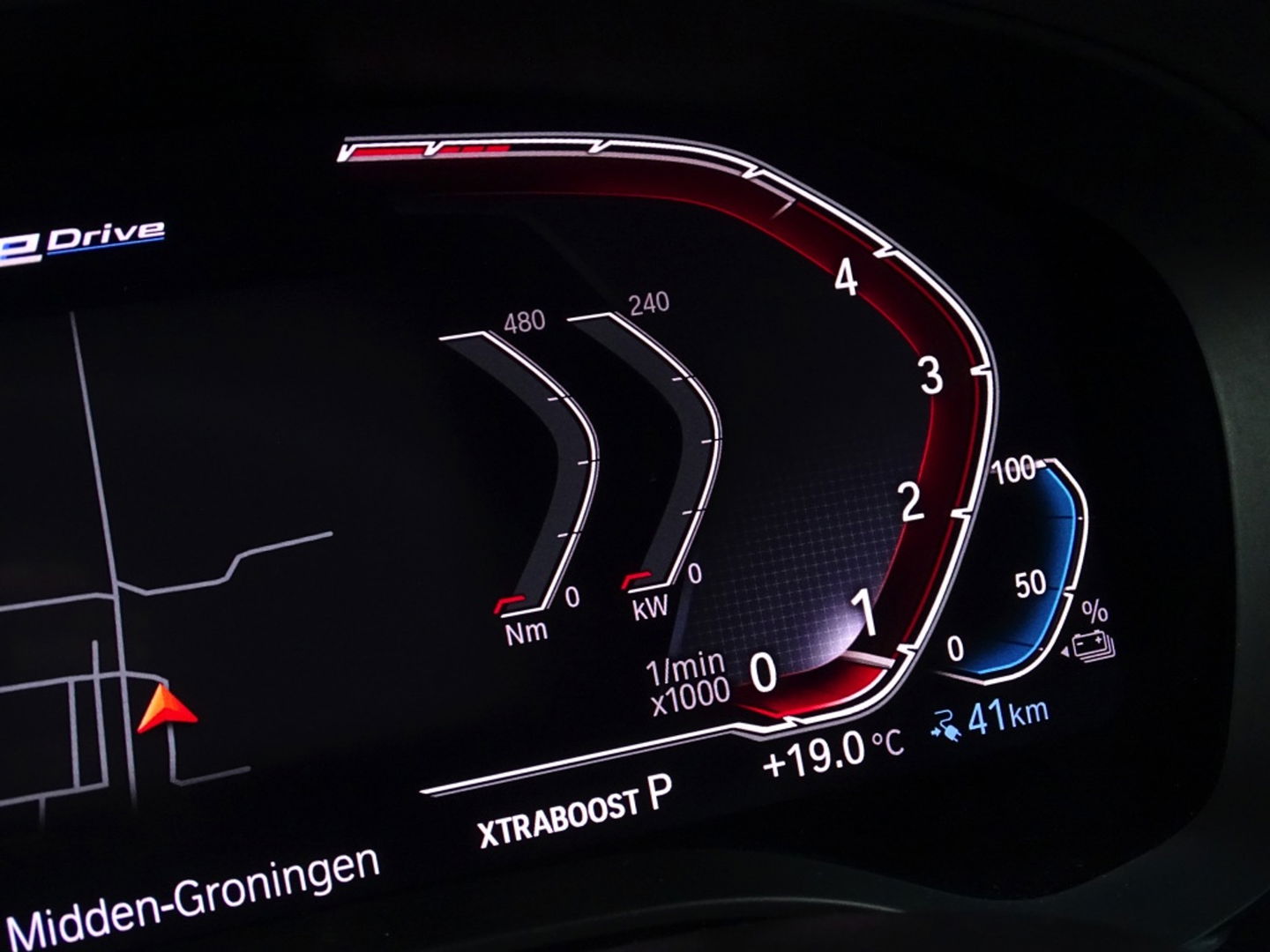 BMW 5 Serie Touring 530e 292PK / M-sport / Morel Audio / ACC / 2022