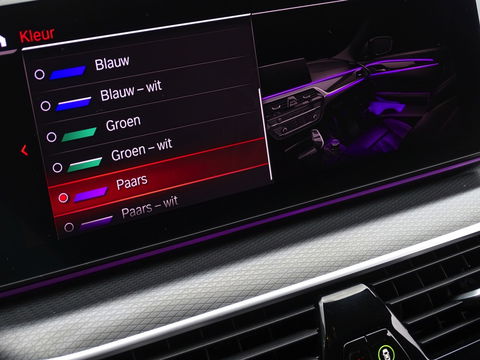 BMW 5 Serie Touring 530e 292PK / M-sport / Morel Audio / ACC / 2022