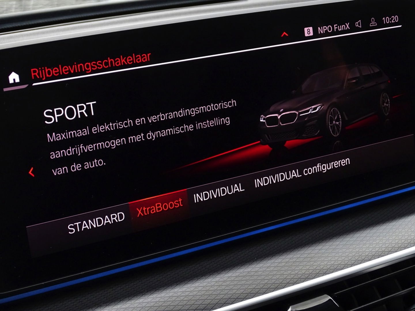 BMW 5 Serie Touring 530e 292PK / M-sport / Morel Audio / ACC / 2022
