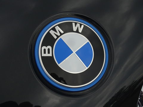 BMW 5 Serie Touring 530e 292PK / M-sport / Morel Audio / ACC / 2022