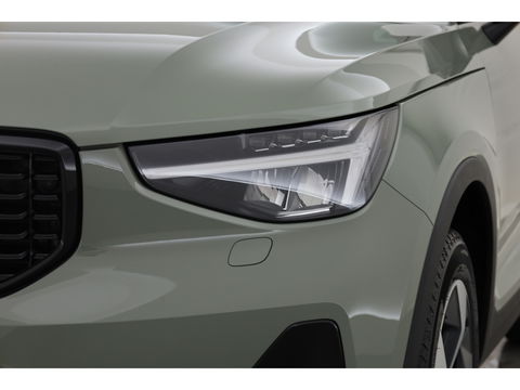 Volvo XC40 2.0 B3 Plus Dark | ACC | elek. stoelen | camera | 4x stoel + stuurvew. |