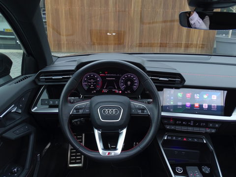 Audi A3 Sportback 45 TFSIe 245PK Competition / S3 Edit. / Pano / Matrix / B&O / Ca
