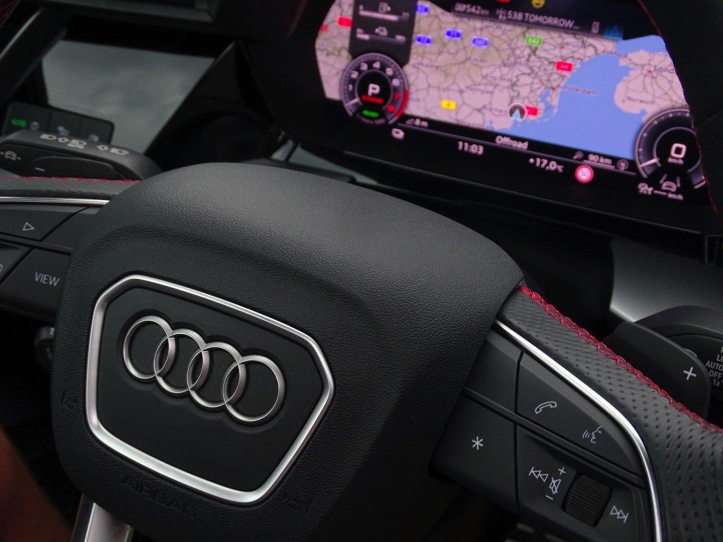 Audi A3 Sportback 45 TFSIe 245PK Competition / S3 Edit. / Pano / Matrix / B&O / Ca