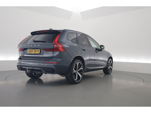 Volvo XC60 2.0 T8 Plug-in hybrid AWD Ultra Dark | Full option | Luchtvering | Trekhaak | Massage | B&W Audio | 360 camera | Head-up |