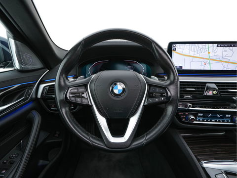 BMW 5 Serie 540i xDrive High Executive Edition (INCL-BTW ) Aut.*PANO | LUXURY-LEATHER | LASER-LIGHT | BOWERS&WILKINS-AUDIO | MEMORY-PACK | HEATED/COOLED-COMFORTSEATS | DIGI-COCKPIT | NAVI-FULLMAP | SHIFT-PADDLES | CRUISE | 18''ALU*
