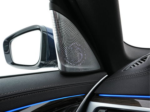 BMW 5 Serie 540i xDrive High Executive Edition (INCL-BTW ) Aut.*PANO | LUXURY-LEATHER | LASER-LIGHT | BOWERS&WILKINS-AUDIO | MEMORY-PACK | HEATED/COOLED-COMFORTSEATS | DIGI-COCKPIT | NAVI-FULLMAP | SHIFT-PADDLES | CRUISE | 18''ALU*
