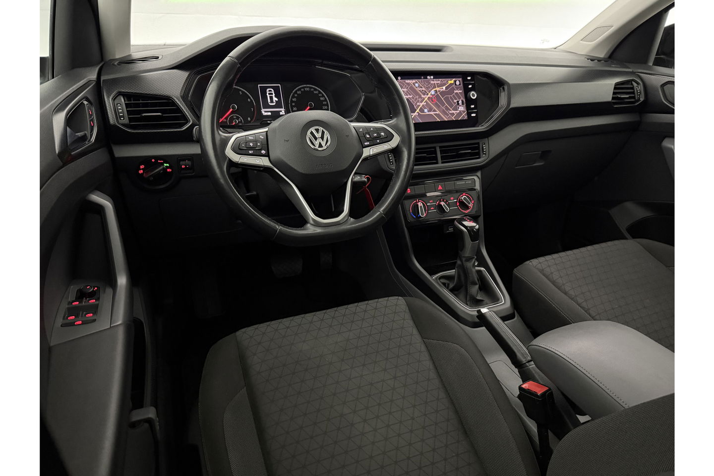 Volkswagen T-Cross 1.0 TSI LED | Carplay | Airco | Adaptieve Cruise | Navigatie | 16''LMV