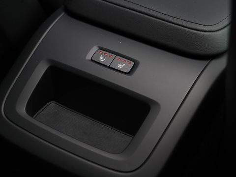 Volvo XC60 T8 Plug-in hybrid AWD Plus Dark 455PK | Harman Kardon | 22'' | 360 Cam | Winterpakket