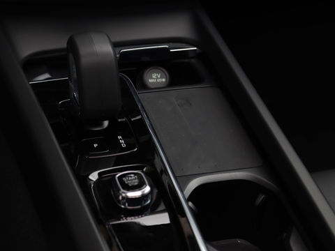 Volvo XC60 T8 Plug-in hybrid AWD Plus Dark 455PK | Harman Kardon | 22'' | 360 Cam | Winterpakket