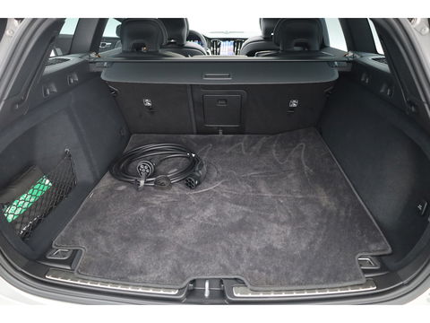 Volvo V60 2.0 T8 Plug-in hybrid AWD Polestar Engineered | Öhlins | Pano-dak | B&W audio | 20 inch | Head-up |Trekhaak |