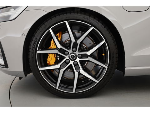 Volvo V60 2.0 T8 Plug-in hybrid AWD Polestar Engineered | Öhlins | Pano-dak | B&W audio | 20 inch | Head-up |Trekhaak |