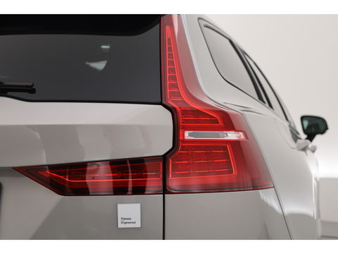 Volvo V60 2.0 T8 Plug-in hybrid AWD Polestar Engineered | Öhlins | Pano-dak | B&W audio | 20 inch | Head-up |Trekhaak |