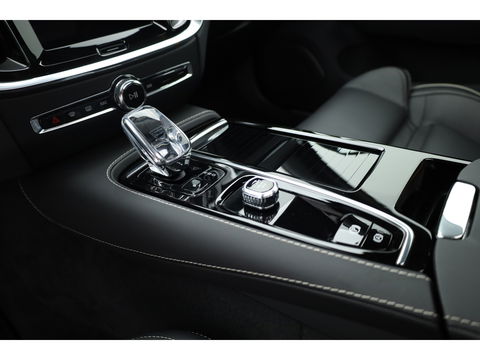 Volvo V60 2.0 T8 Plug-in hybrid AWD Polestar Engineered | Öhlins | Pano-dak | B&W audio | 20 inch | Head-up |Trekhaak |