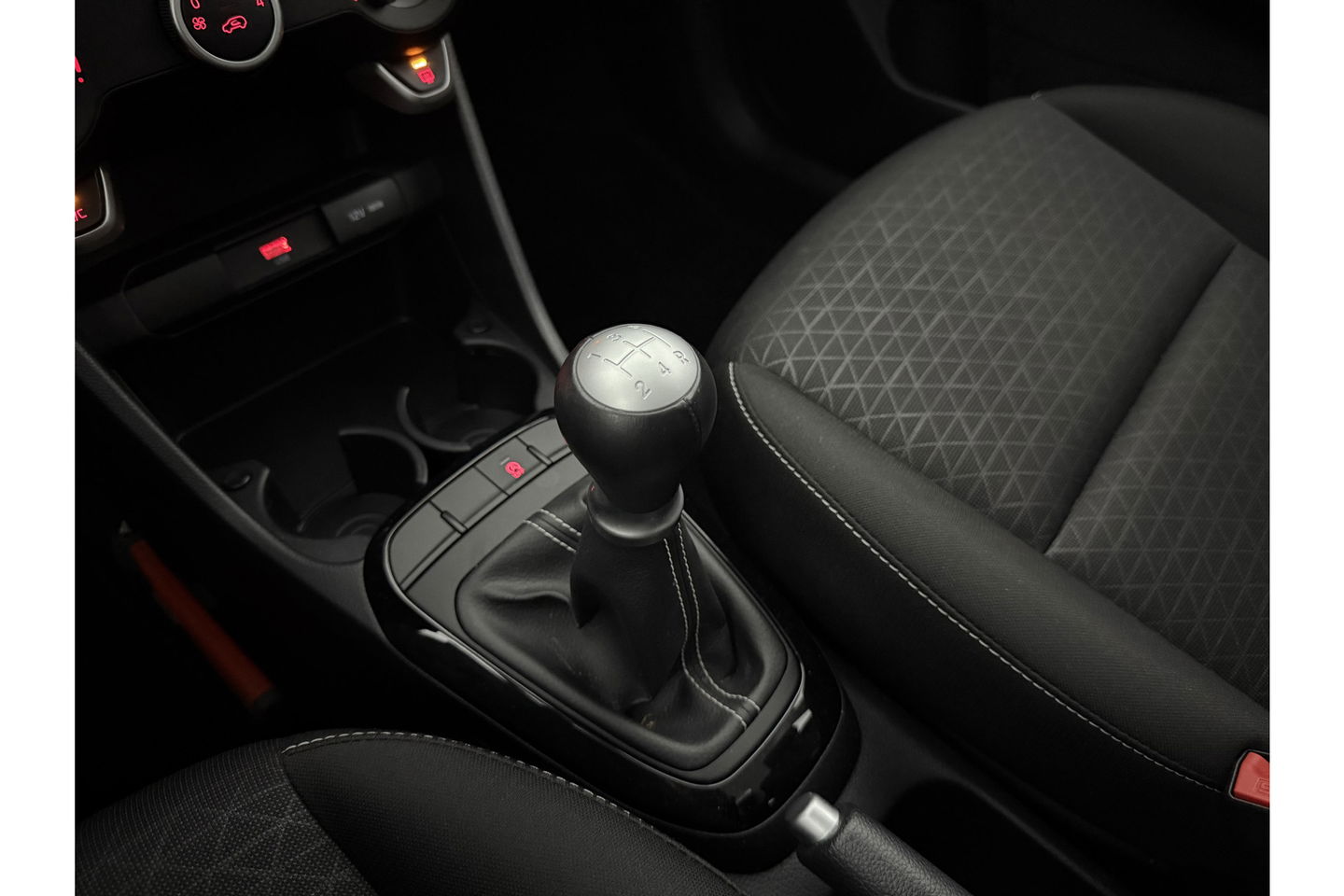 Kia Picanto 1.0 DPi DynamicLine | Camera | Carplay | Cruisecontrol | Lichtmetalen velgen
