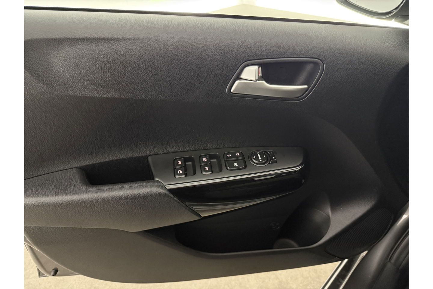 Kia Picanto 1.0 DPi DynamicLine | Camera | Carplay | Cruisecontrol | Lichtmetalen velgen