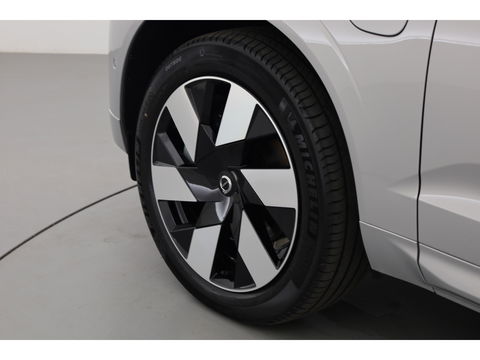 Volvo XC60 2.0 T8 Plug-in hybrid AWD Ultra Dark | Trekhaak | B&W Audio | Massage | Ventilatie | 360 camera