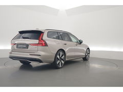 Volvo V60 2.0 T6 Plug-in hybrid AWD Plus Dark | Pano-dak | Head-up | H&K audio | 360 camera | MJ25 |