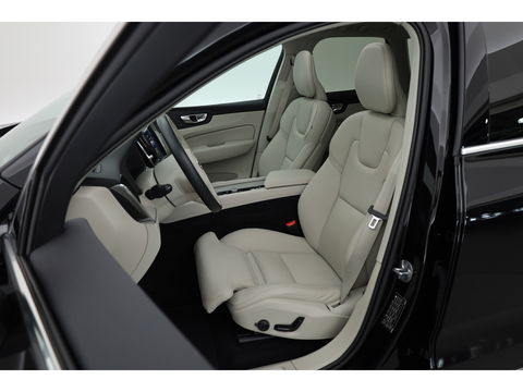 Volvo XC60 2.0 T6 Plug-in hybrid AWD Plus Bright | H&K audio | 360 camera | ACC | Blis | 4x stoel + stuurverw. |