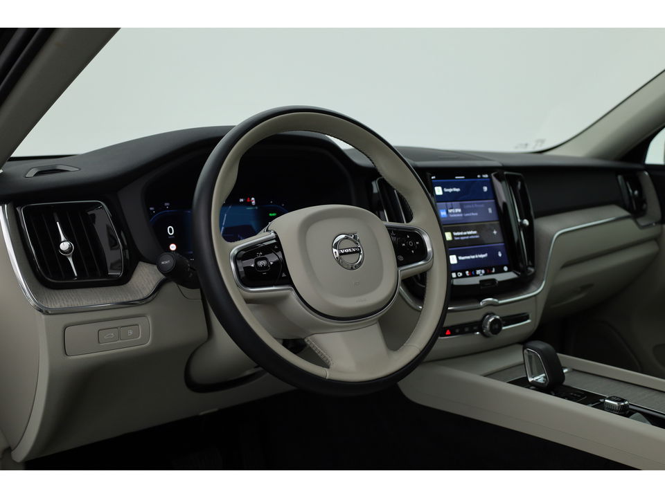 Volvo XC60 2.0 T6 Plug-in hybrid AWD Plus Bright | H&K audio | 360 camera | ACC | Blis | 4x stoel + stuurverw. |