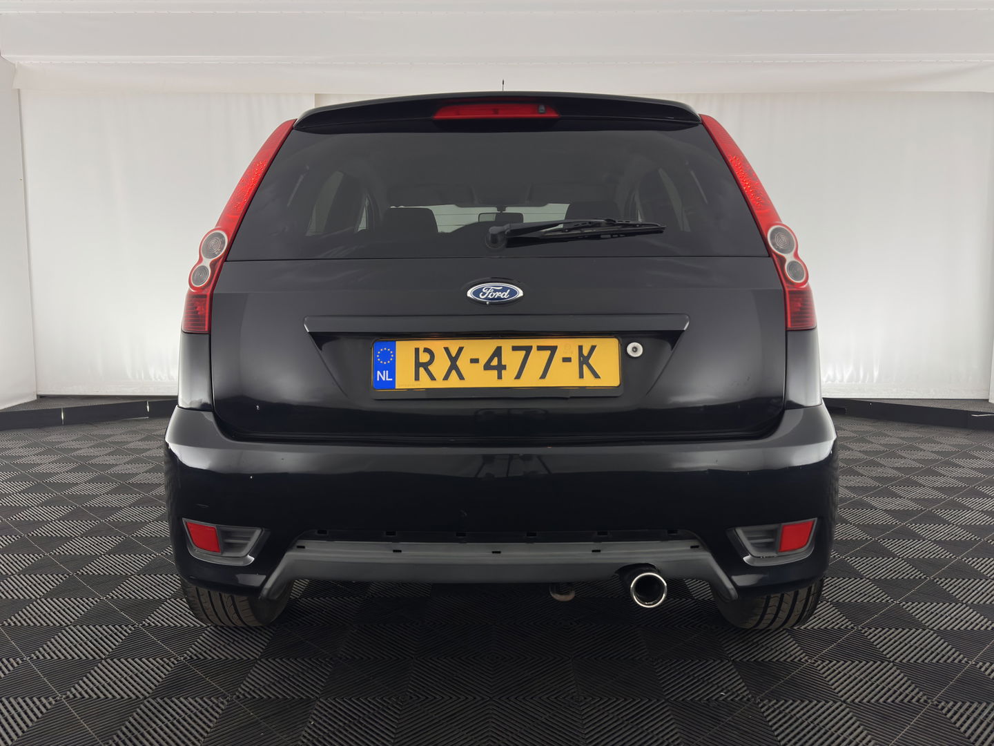 Ford Fiesta 1.3-8V Style *ST-pakket | AIRCO | COMFORT-SEATS | FORD-AUDIO-6000 | PRIVACY-GLASS | 16''ALU*