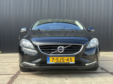Volvo V40 1.6 T3 Momentum | HARMAN KARDON | NETTE WAGEN