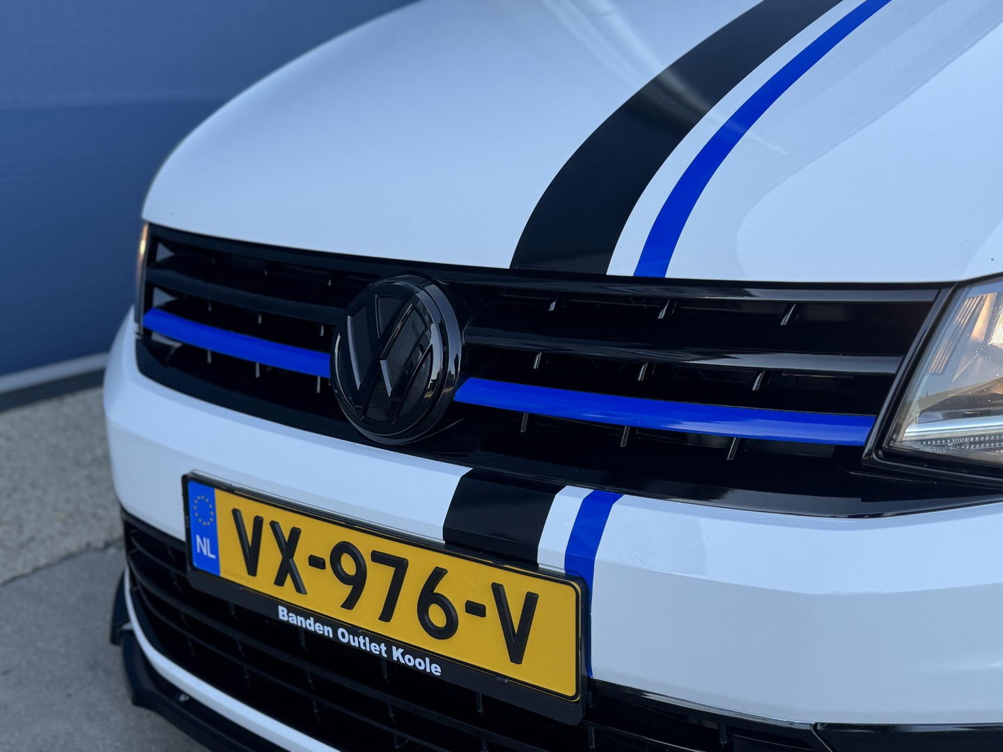 Volkswagen Caddy 2.0 TDI L1H1 BMT Trendline VERLAAGD / SPOILERS / NAVI / CAMERA / EURO 6