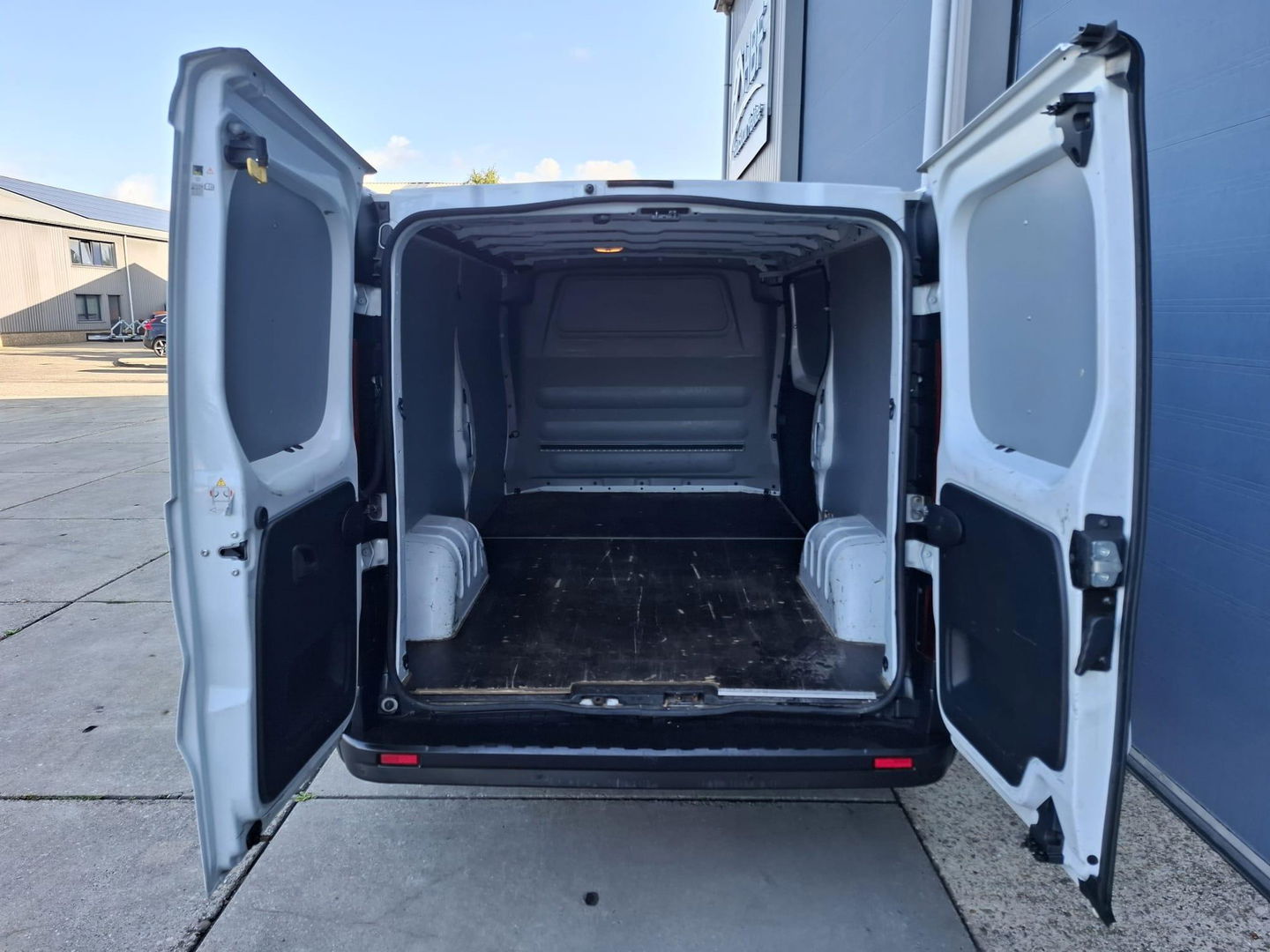 Renault Trafic 1.6 dCi T29 L2H1 Comfort Energy AIRCO / CRUISE CONTROLE / NAVI / CARMERA