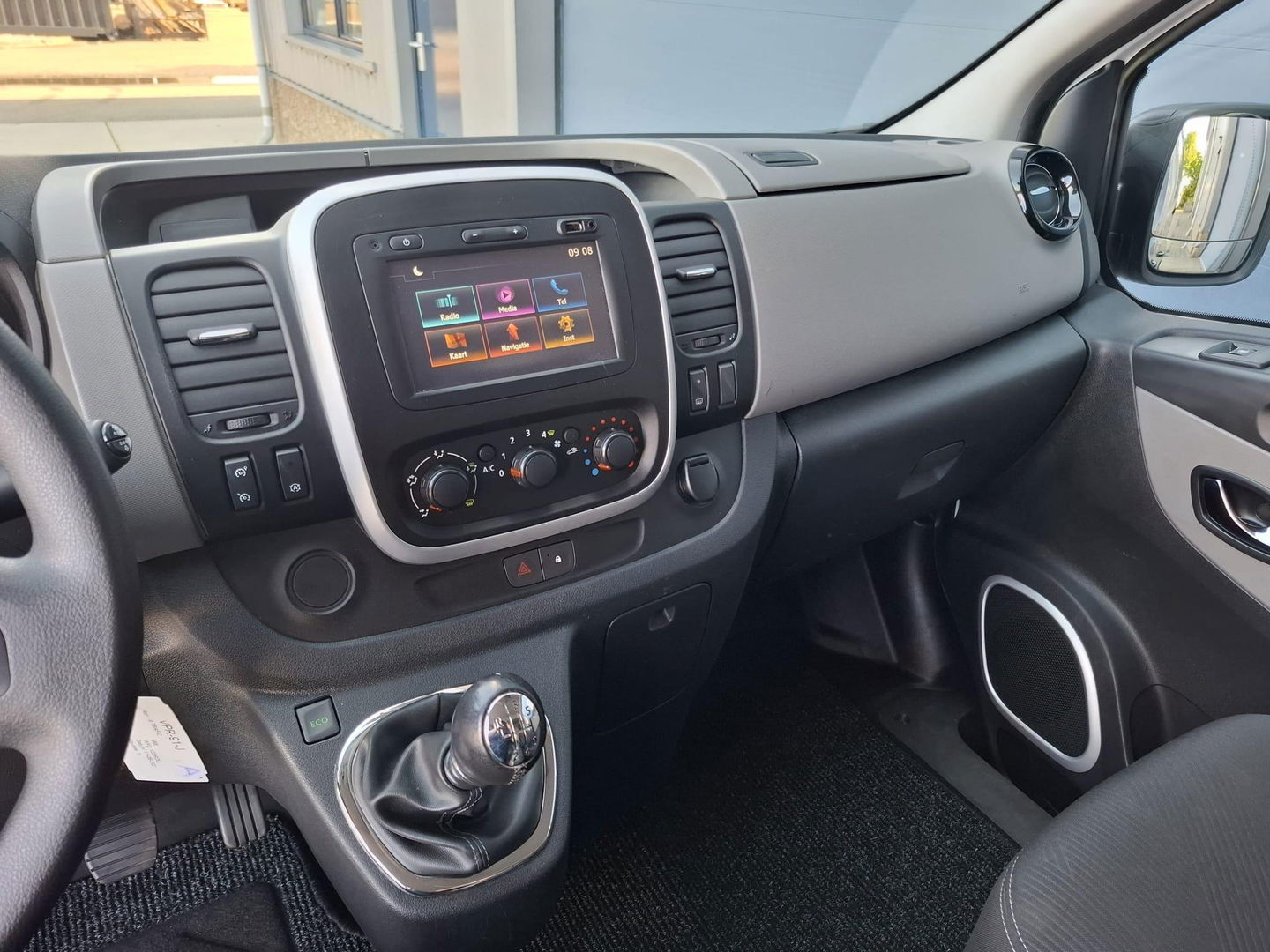 Renault Trafic 1.6 dCi T29 L2H1 Comfort Energy AIRCO / CRUISE CONTROLE / NAVI / CARMERA