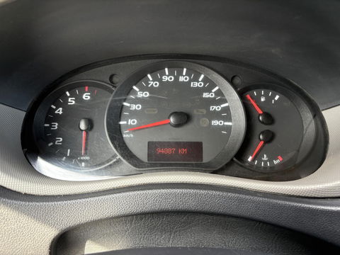 Renault Master T35 2.3 dCi L2H2 | AIRCO KOUD | CRUISE CONTROL | LAGE KM