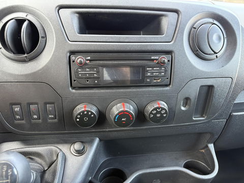 Renault Master T35 2.3 dCi L2H2 | AIRCO KOUD | CRUISE CONTROL | LAGE KM