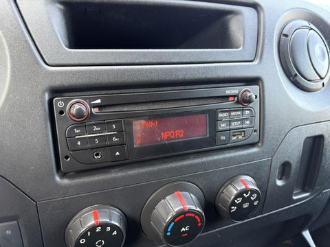 Renault Master T35 2.3 dCi L2H2 | AIRCO KOUD | CRUISE CONTROL | LAGE KM