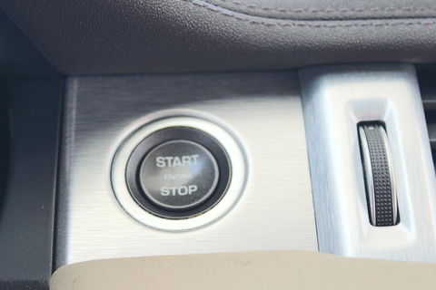 Land Rover Range Rover Evoque 2.2 eD4 2WD Pure