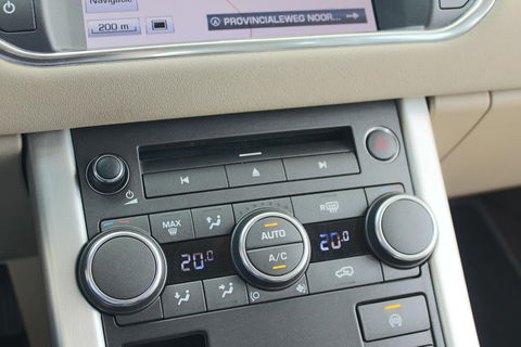 Land Rover Range Rover Evoque 2.2 eD4 2WD Pure
