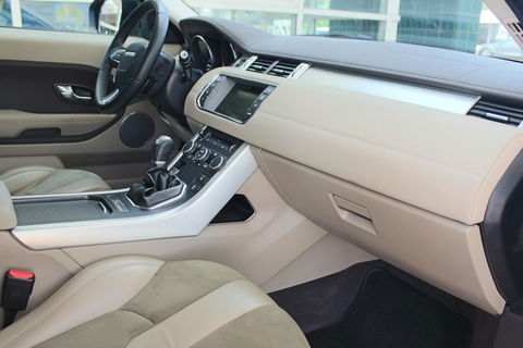 Land Rover Range Rover Evoque 2.2 eD4 2WD Pure