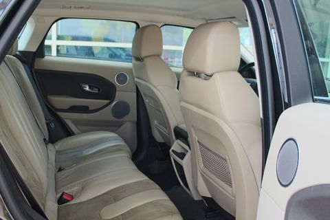 Land Rover Range Rover Evoque 2.2 eD4 2WD Pure