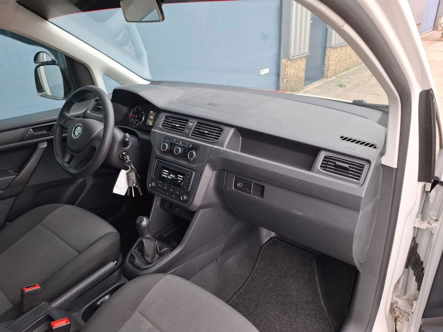 Volkswagen Caddy 2.0 TDI L1H1 BMT Trendline VERLAAGD / AIRCO / N.A.P / MARGE AUTO !!