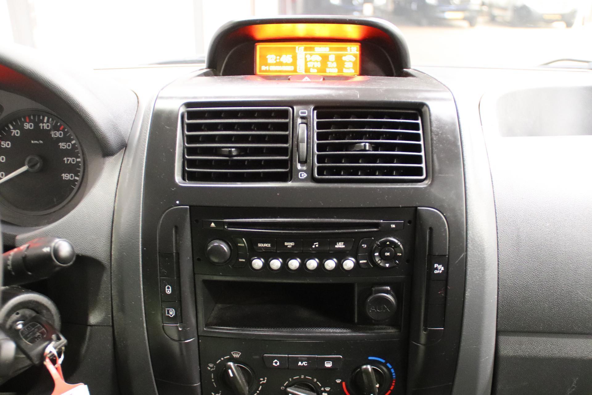 Citroën Jumpy 2.0 HDI L2H1 130PK AIRCO