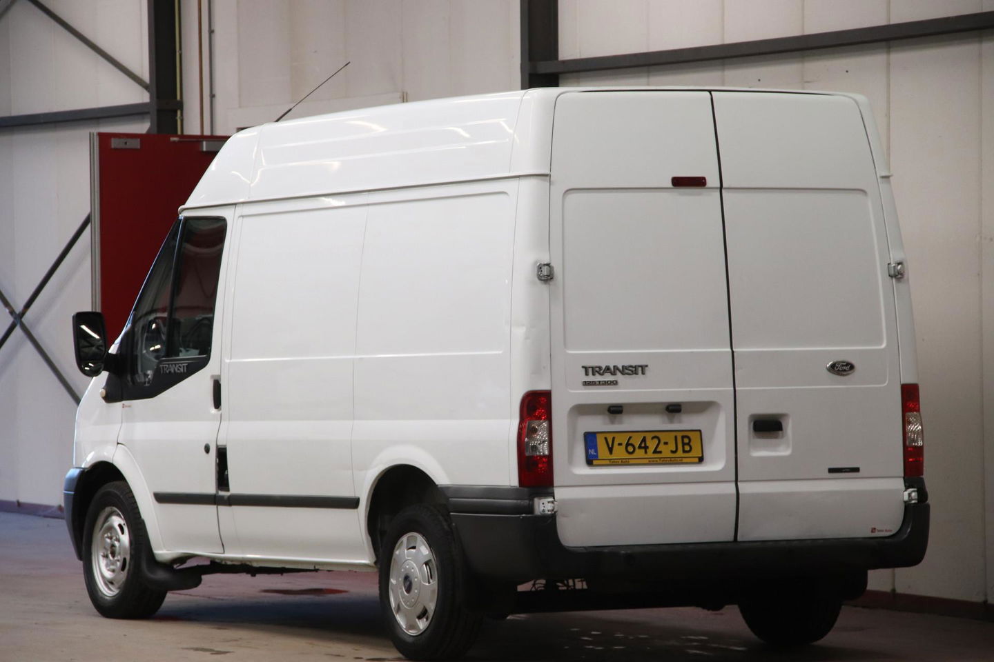 Ford Transit 2.2 TDCI 126PK L2H2 Airco
