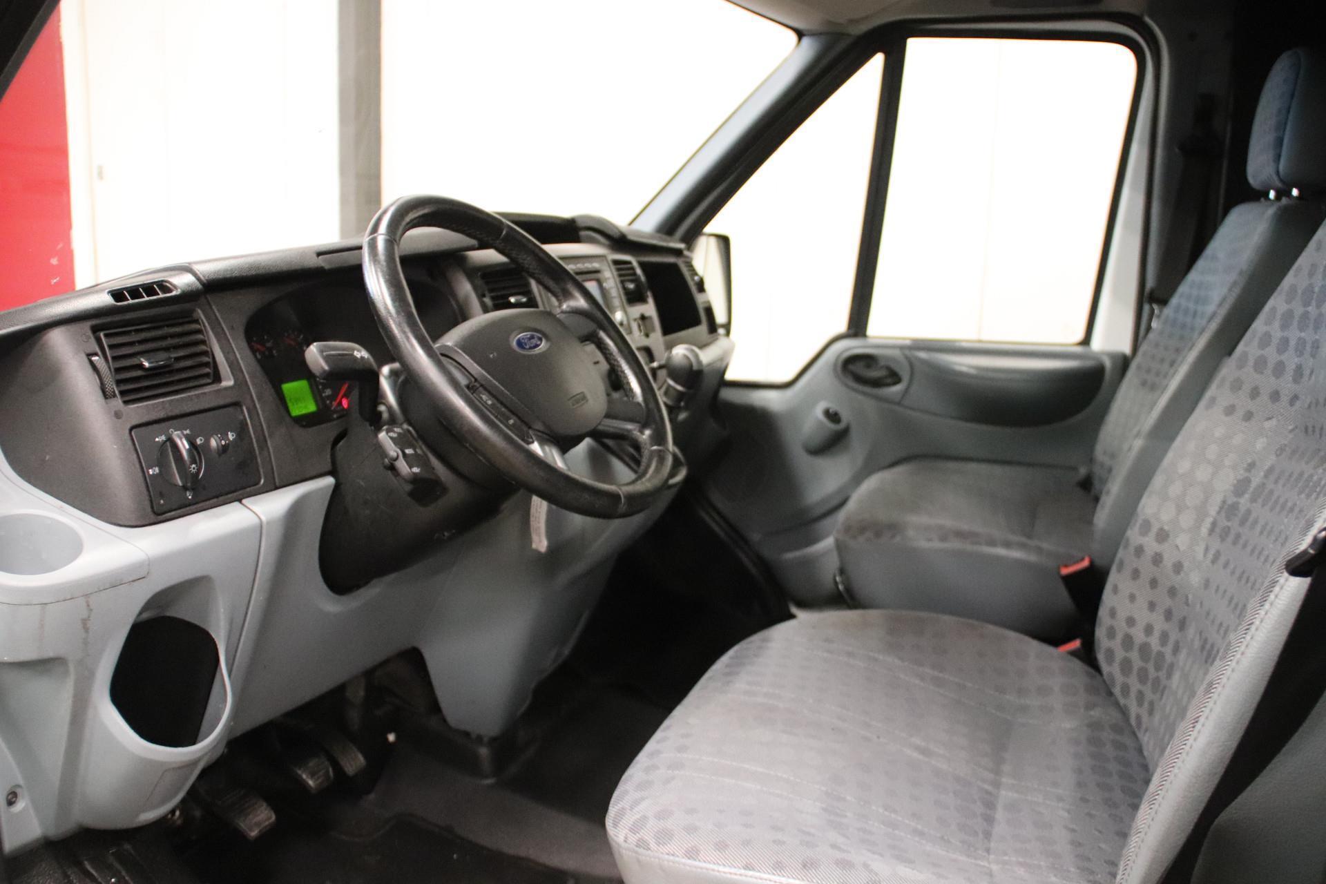 Ford Transit 2.2 TDCI 126PK L2H2 Airco