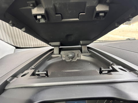 Ford Transit Custom 290 L2H1 Limited DC | MARGE | 2x Schuifdeur | Champion Edition | Stoelverwarming