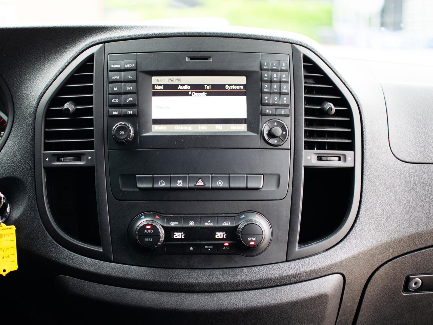 Mercedes-Benz Vito 114 Extra Lang DC | MARGE | LED | CAMERA | ARMSTEUN V+A | CRUISE