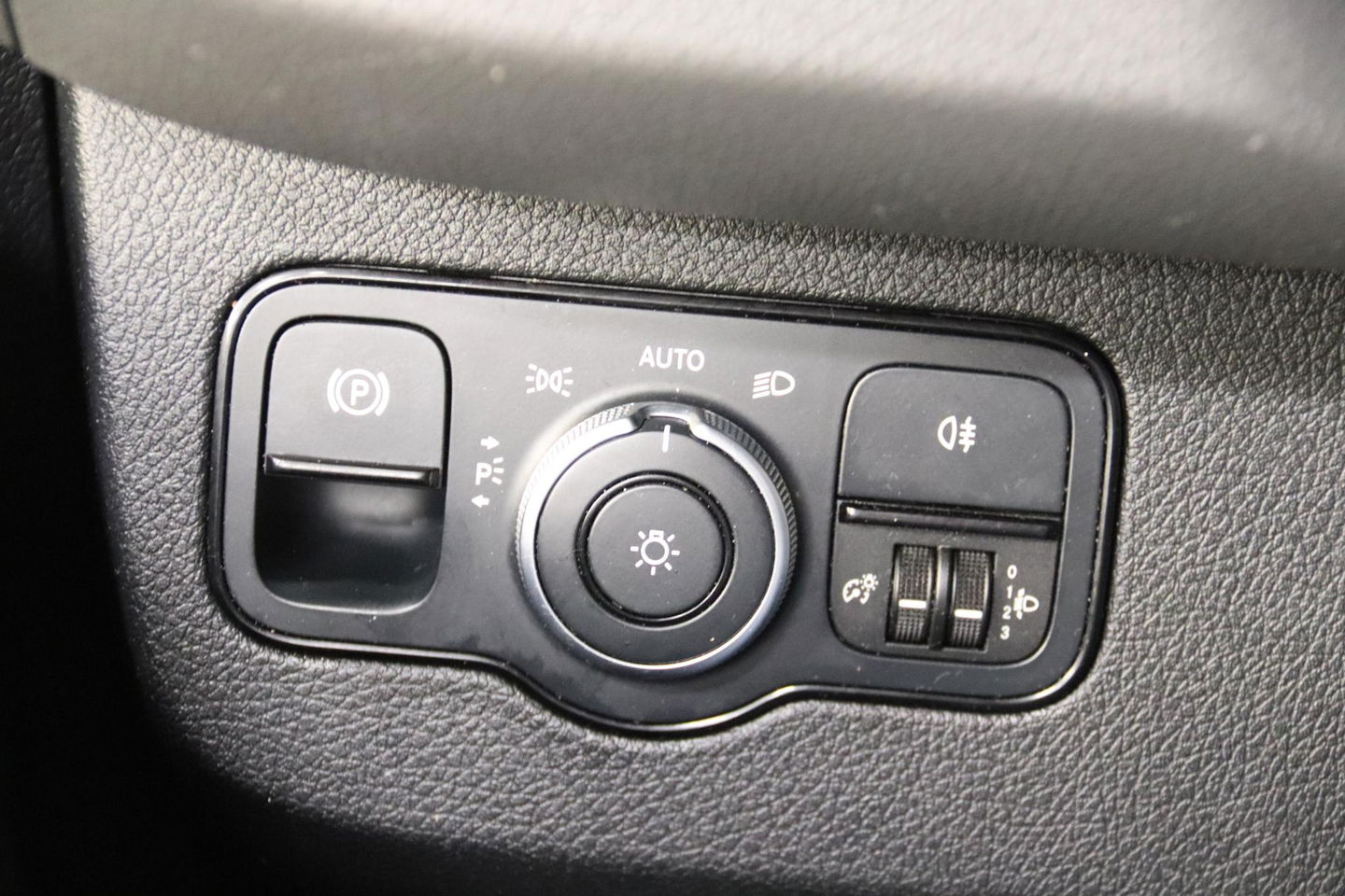 Mercedes-Benz Sprinter 314 2.2 CDI L2H2 AUTOMAAT 3500KG TREKVERMOGEN