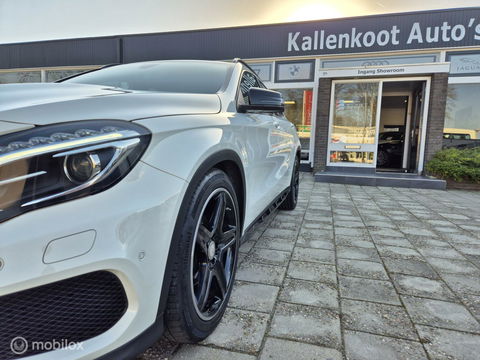 Mercedes-Benz GLA 180 AMG Night Edition Plus