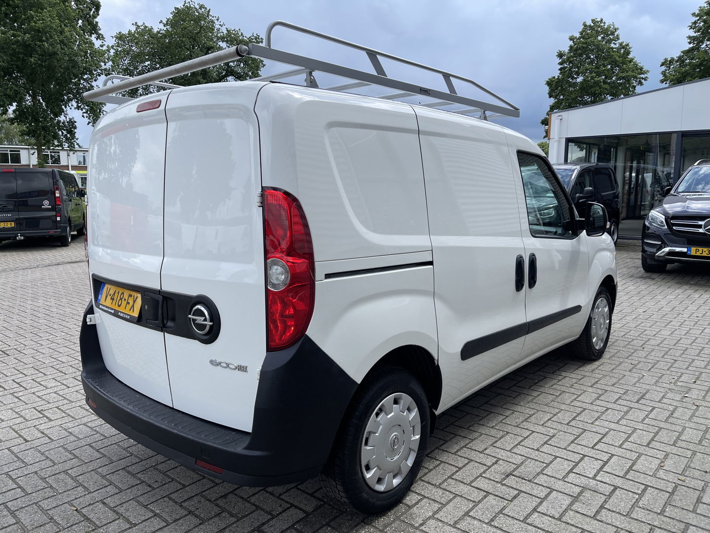 Opel Combo 1.3 CDTi L1H1 Edition / vaste prijs rijklaar € 8950 ex btw / euro 6 diesel / airco / nieuw imperial met looprol / airco / lease vanaf € 183