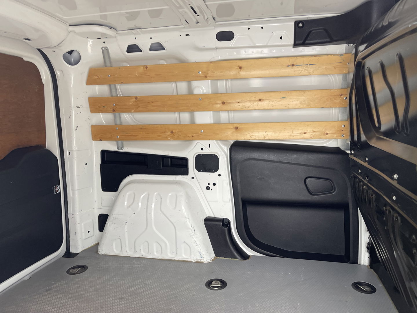 Opel Combo 1.3 CDTi L1H1 Edition / vaste prijs rijklaar € 8950 ex btw / euro 6 diesel / airco / nieuw imperial met looprol / airco / lease vanaf € 183