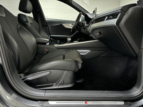 Audi A4 Avant 2.0 TFSI Black Edition S-Line Pano Virtual NAP