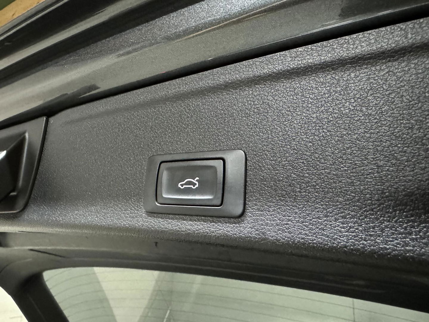 Audi A4 Avant 2.0 TFSI Black Edition S-Line Pano Virtual NAP
