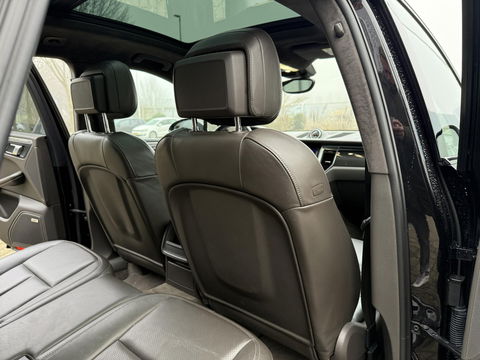 Porsche Macan 3.6 Turbo Pano l 21 INC l Luchtvering
