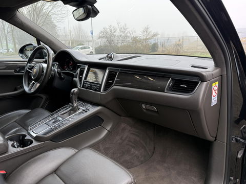 Porsche Macan 3.6 Turbo Pano l 21 INC l Luchtvering