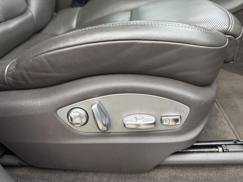 Porsche Macan 3.6 Turbo Pano l 21 INC l Luchtvering